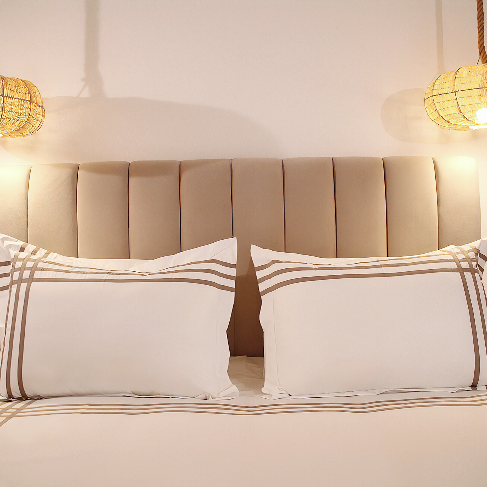 Lignes Croisées – Coton Satiné 300 Fils