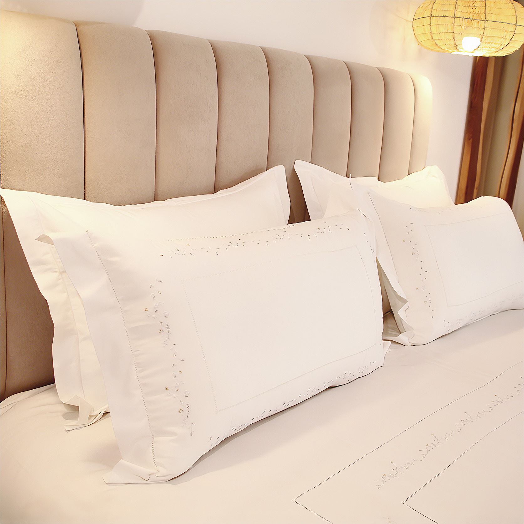 Murmure Ajouré – Coton Satiné 300 Fils